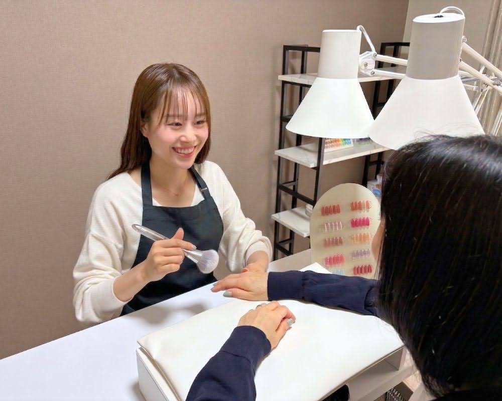 小平市 hinadeco nail STEP5 極美ネイル®︎の施術開始